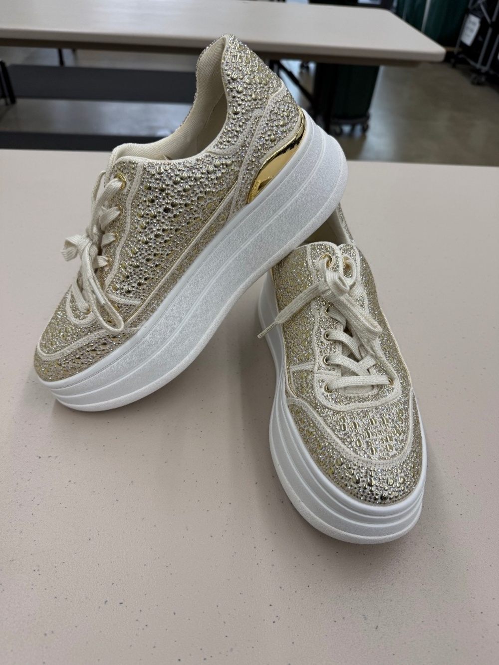Michael Kors Women's Hayes Lace Up Sneakers - Picture 1 of 5
